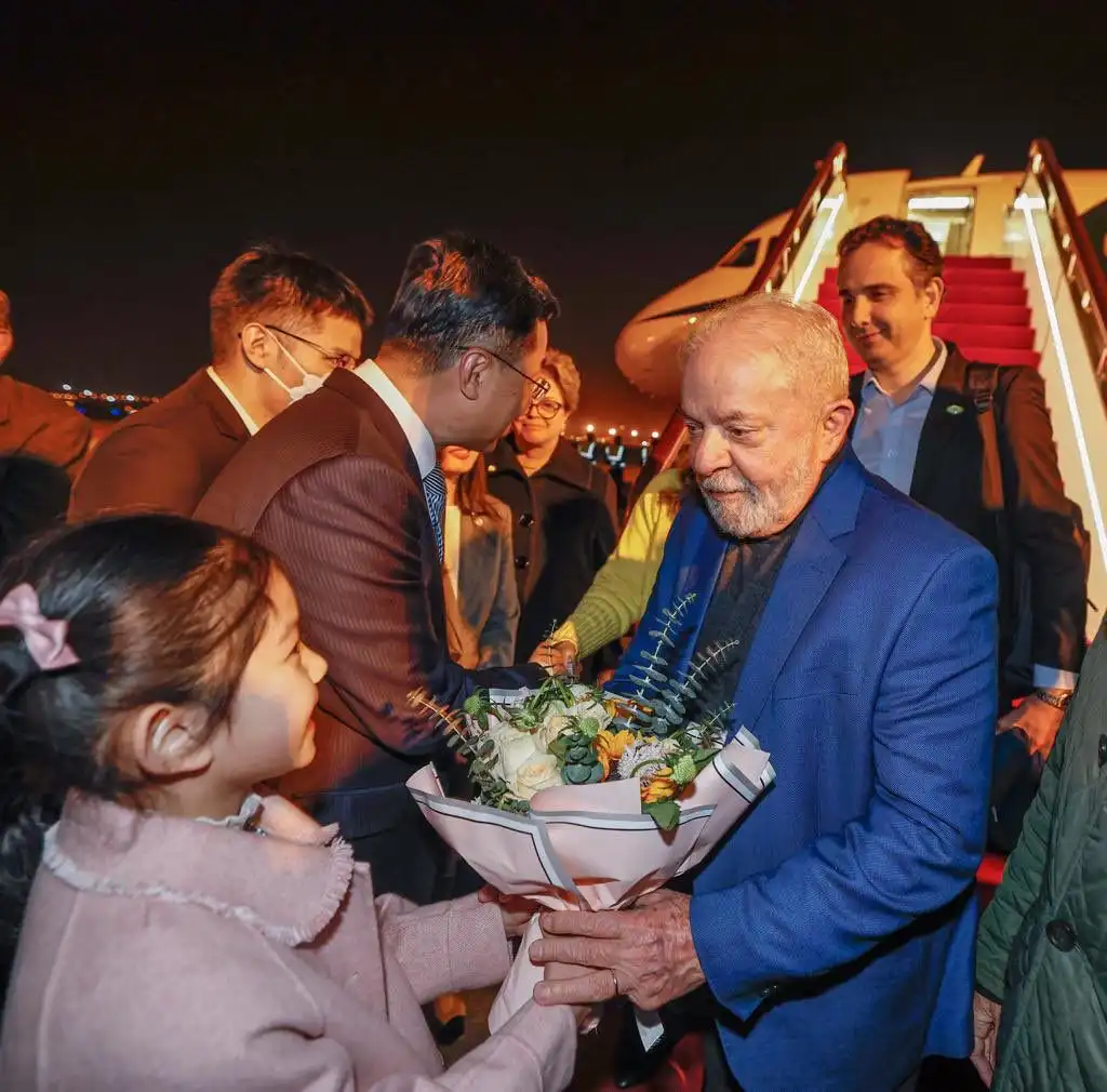 Lula chega à China, quais são as expectativas para o futuro?