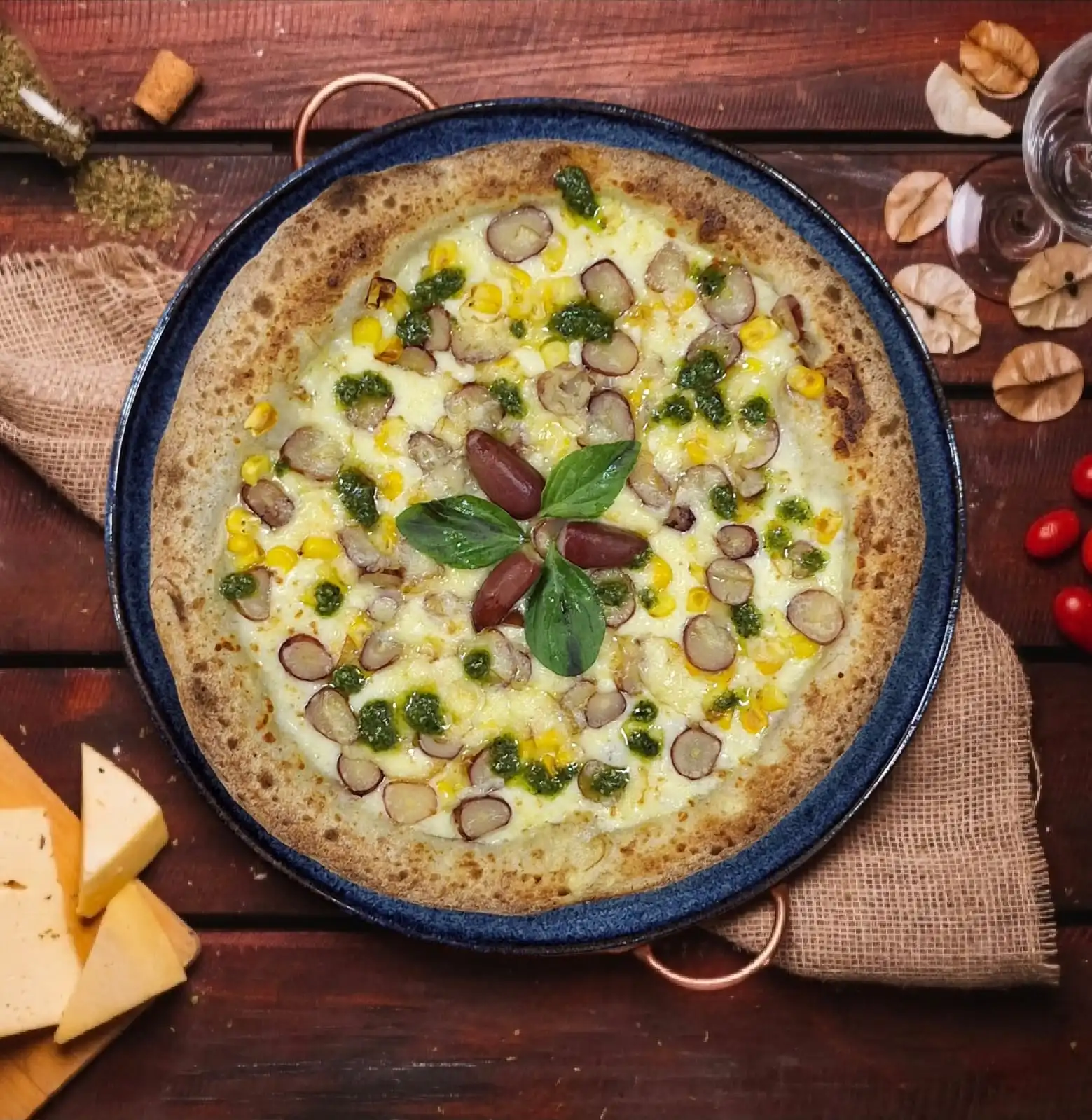 Pizza de Pinhão é novidade no cardápio junino de pizzaria em São José dos Campos