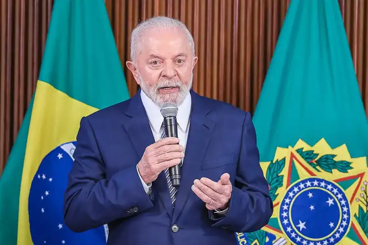 Lula veta parcialmente projeto que acaba com saídas temporárias de presos