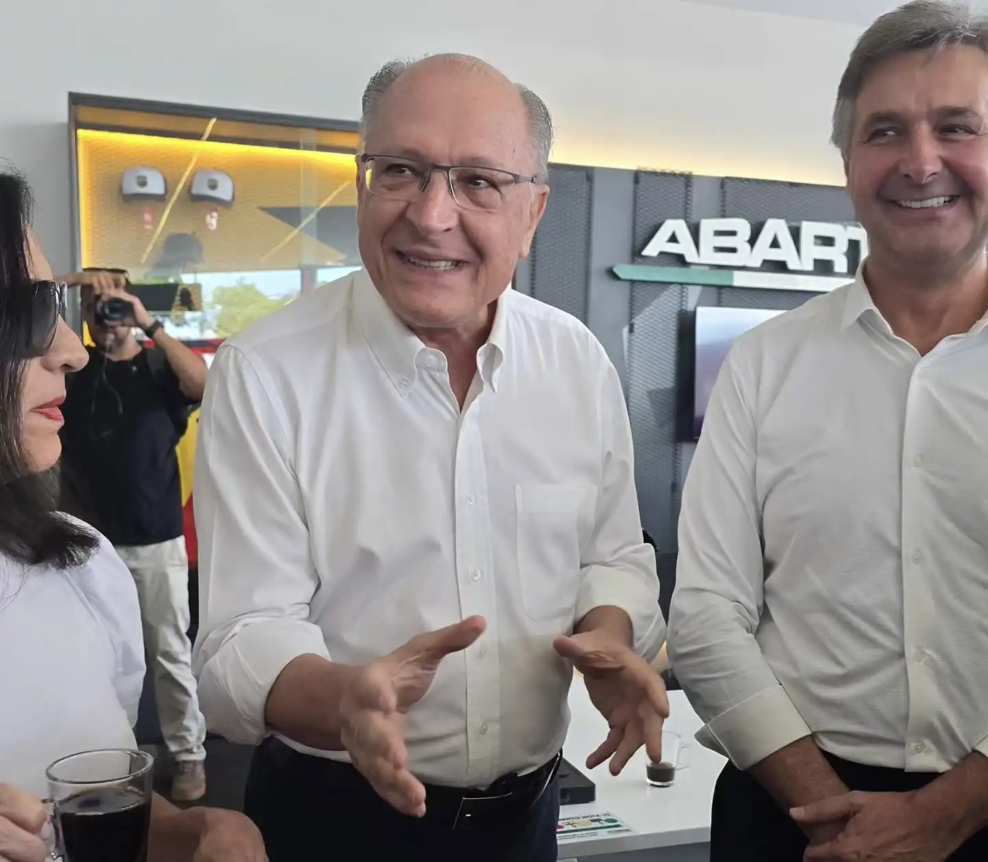 Alckmin visita São José dos Campos e destaca importância de ampliar mercados e reforça papel das exportações