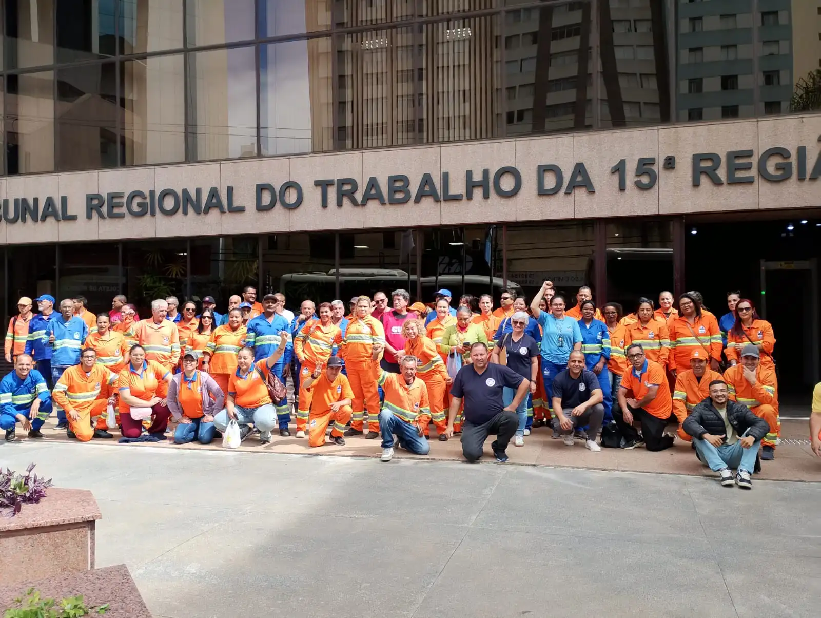 Justiça dá 10 dias para Urbam e Prefeitura apresentarem solução para greve em São José dos Campos