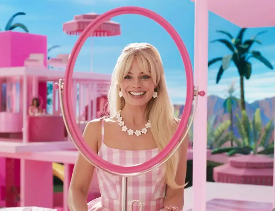 <strong>Barbie: veja como seriam capas de revistas icônicas com foco no universo da boneca&nbsp;</strong>&nbsp;